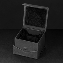 Cargar imagen en el visor de la galería, Personalized Crystal-Cut Corner Cube | teelaunch