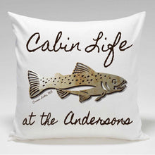 画像をギャラリービューアに読み込む, Personalized Cabin Throw Pillow | JDS