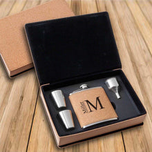 画像をギャラリービューアに読み込む, Personalized Cork Flask Gift Set | JDS