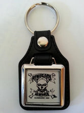 Cargar imagen en el visor de la galería, Custom Made Key Chains With Your Personal Logo Or Picture.